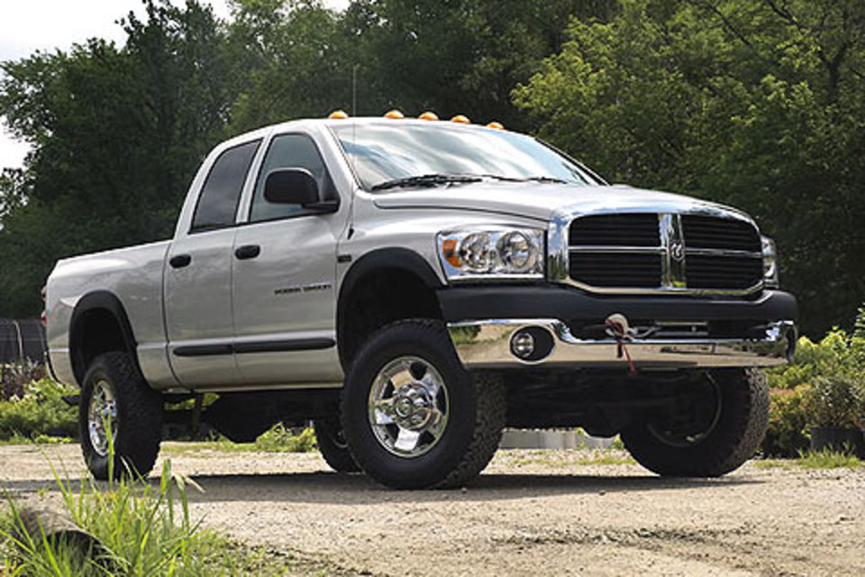 Pick-up Dodge RAM 2500 (01 image) Taille: 480 x 320 px / 55288 vues
