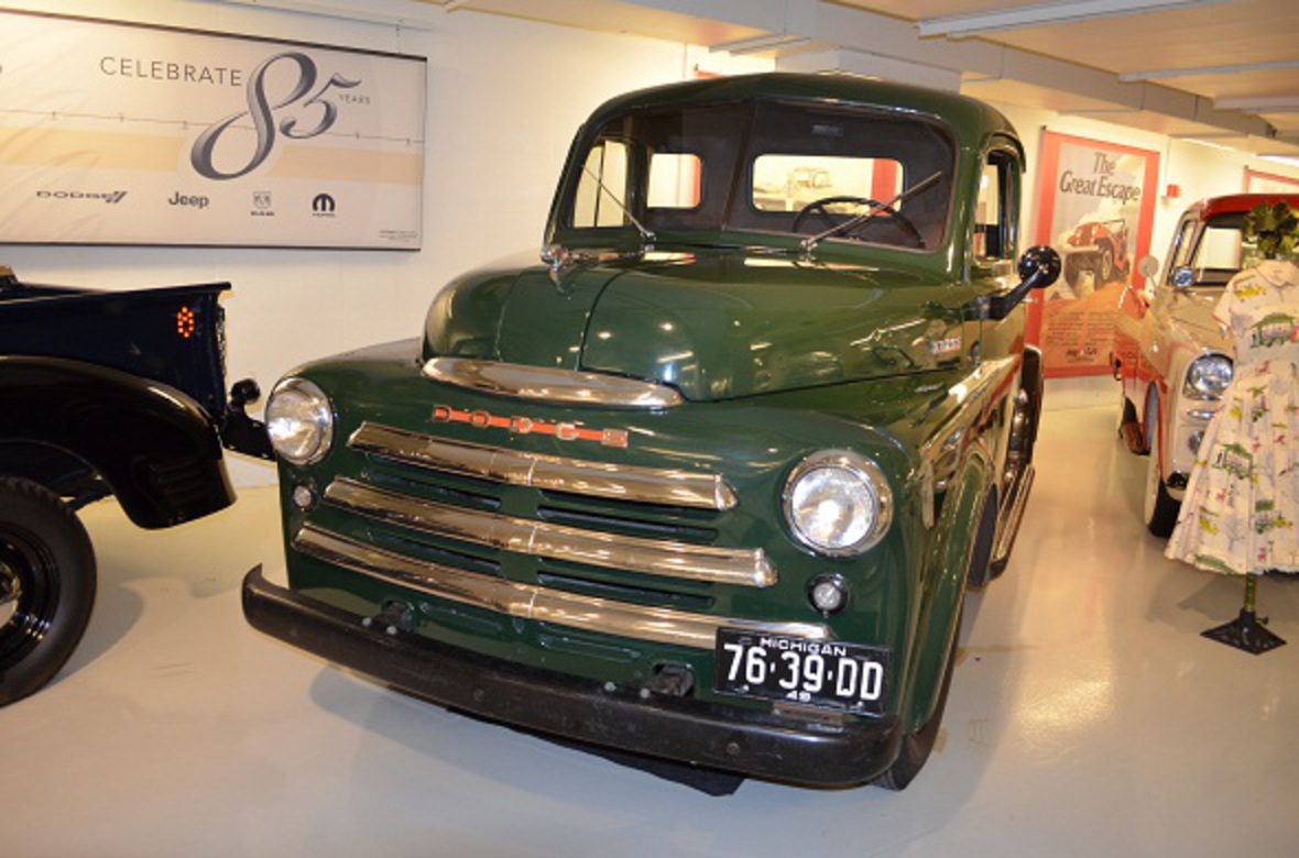 Ram Truck Heritage / Pick-up Dodge d'une demi-tonne de 1949 avec cabine de la maison Pilote