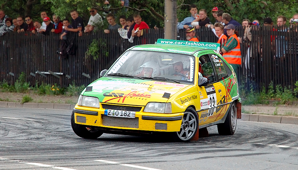 Fichier: Saxe rally racing Opel Kadett GSI 16V 33 (aka).jpg