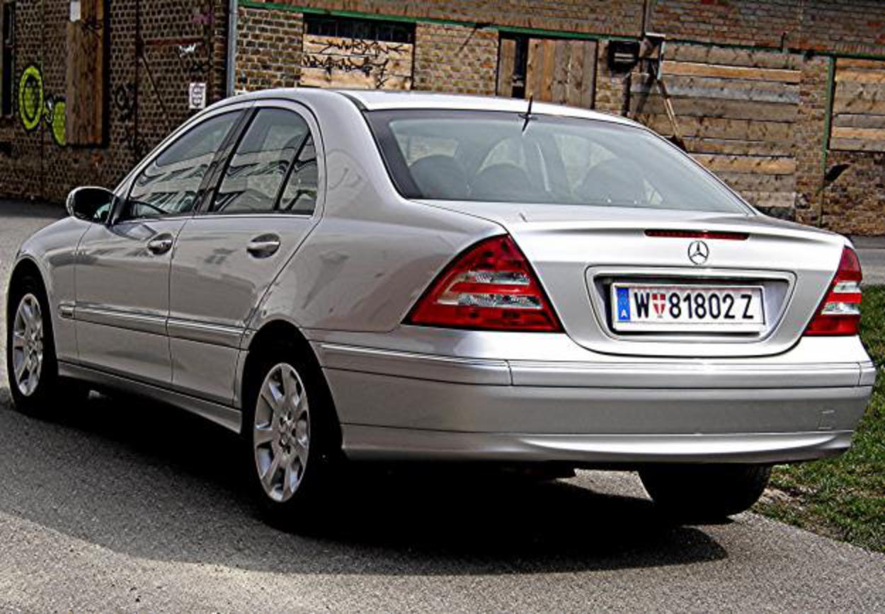 Mercedes-Benz C 220 CDi Elegance image 4