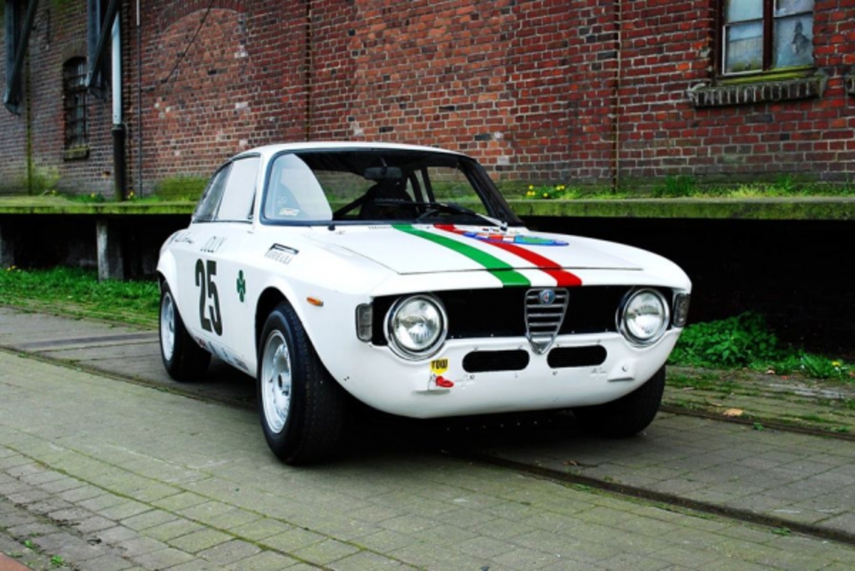 Alfa Romeo Giulia Sprint 1600 GTA Autodelta Cliquez sur l'image pour l'agrandir