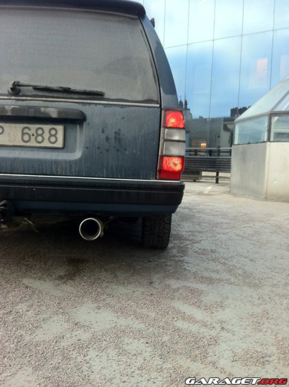 Volvo 765-697 GLE (1988) / Garaget