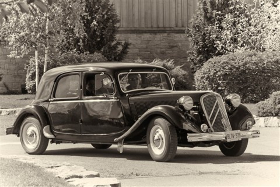 Ситроен 15. Ситроен 15 CV. Ситроен 1952. Citroen 1951. Ситроен 1900.