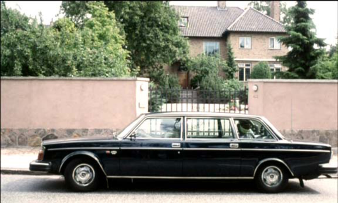 IMCDb.org : 1976 Volvo 264 TE dans 