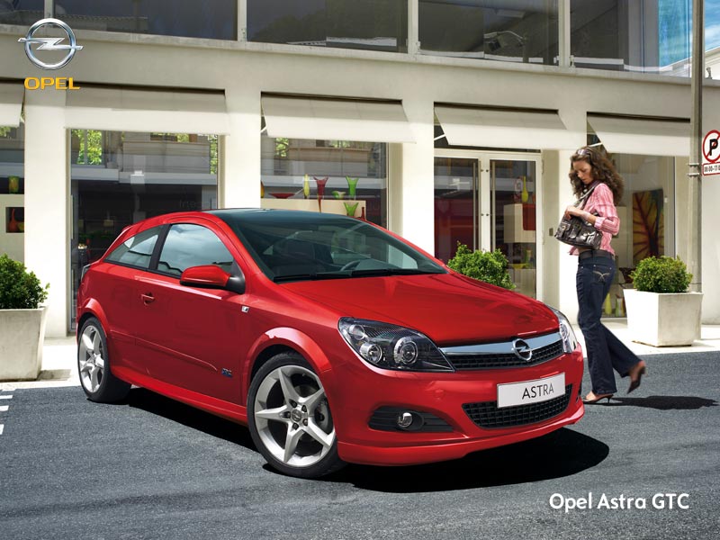 Trappe sportive Opel Astra. Voir Télécharger le fond d'écran. 800x600. Commentaire