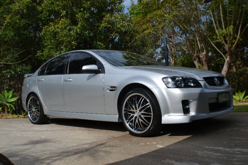 VE SV6 Holden Commodore Sedan 2009 Ormeau Côte d'Or Nord image 1