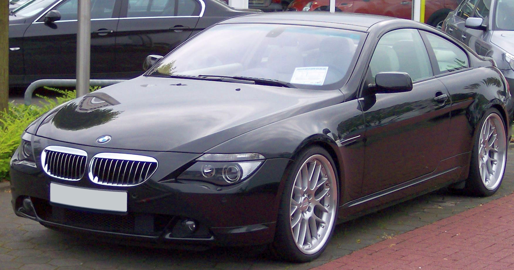 Dossier: BMW Series6 noir vl.jpg