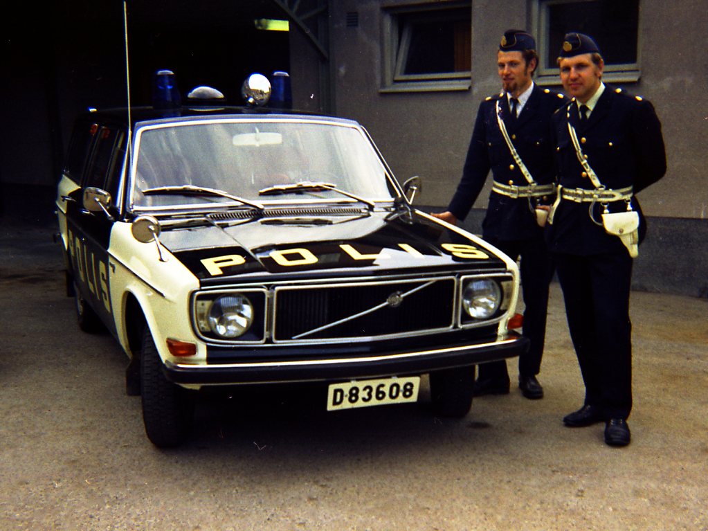 Volvo 145E â€
