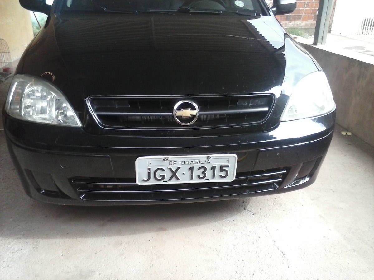 Trappe Chevrolet Corsa 1.0 2005/2006 Preto 5 Portas - Ano 2006 - 112878 km