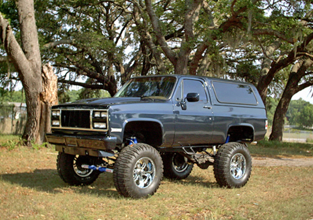 Шевроле блейзер к5. 1988 Chevrolet k5 Blazer. Chevrolet Blazer k5 1990. Chevrolet Blazer k5. Chevrolet Blazer k5 салон.