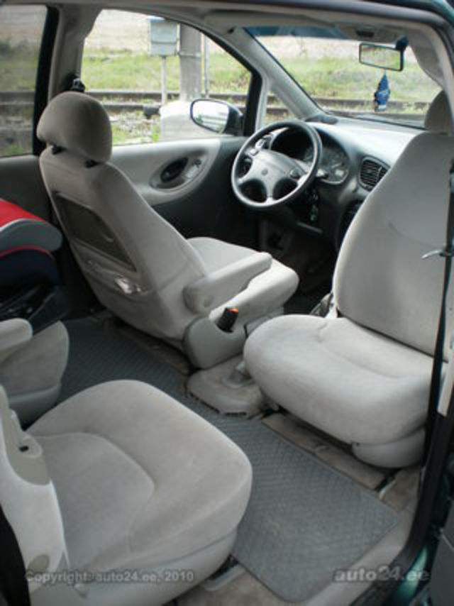 Volkswagen Charan VR6 Carat 2.8 128 kW