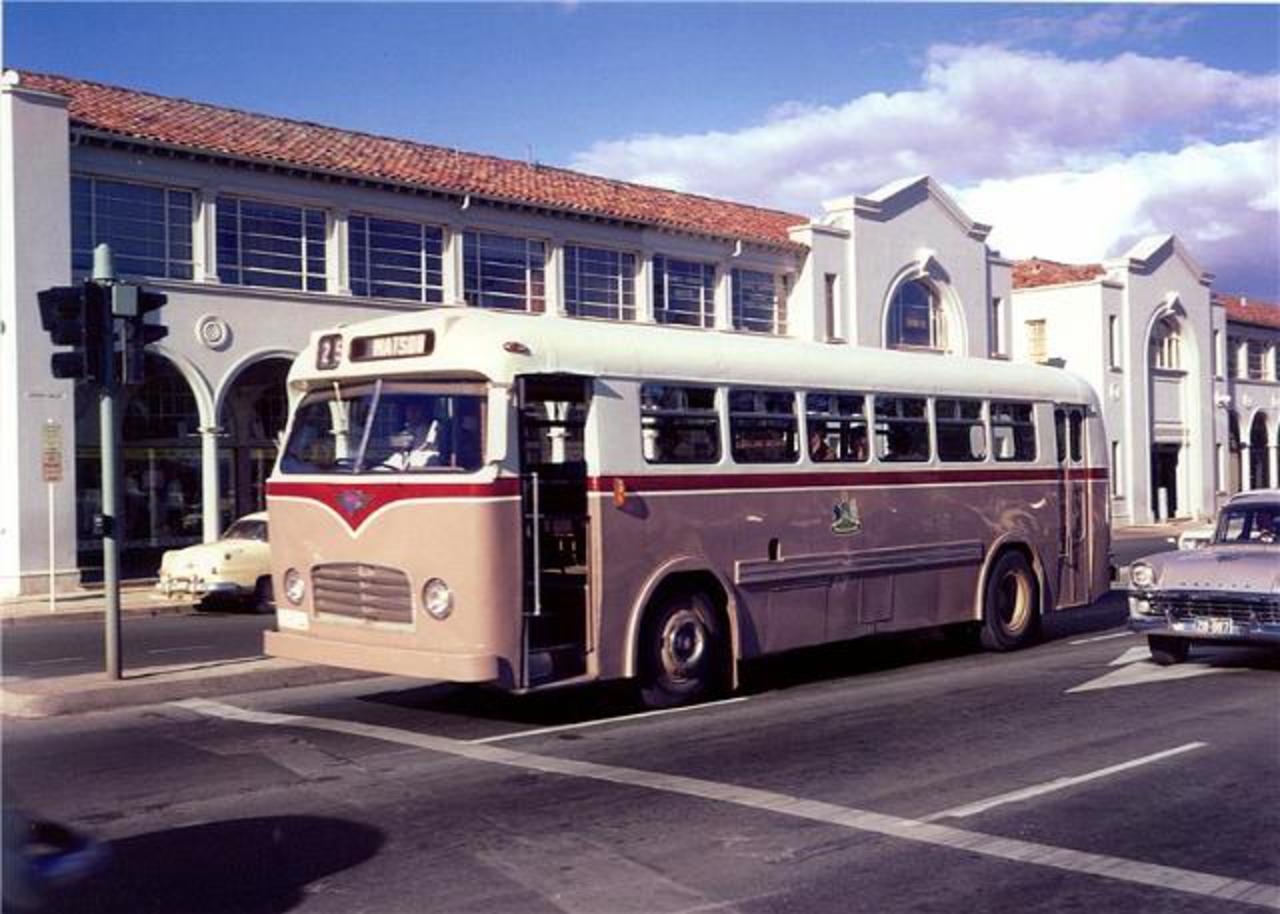 Autobus AEC / 56 - AEC Reliance ZIB 044 1961