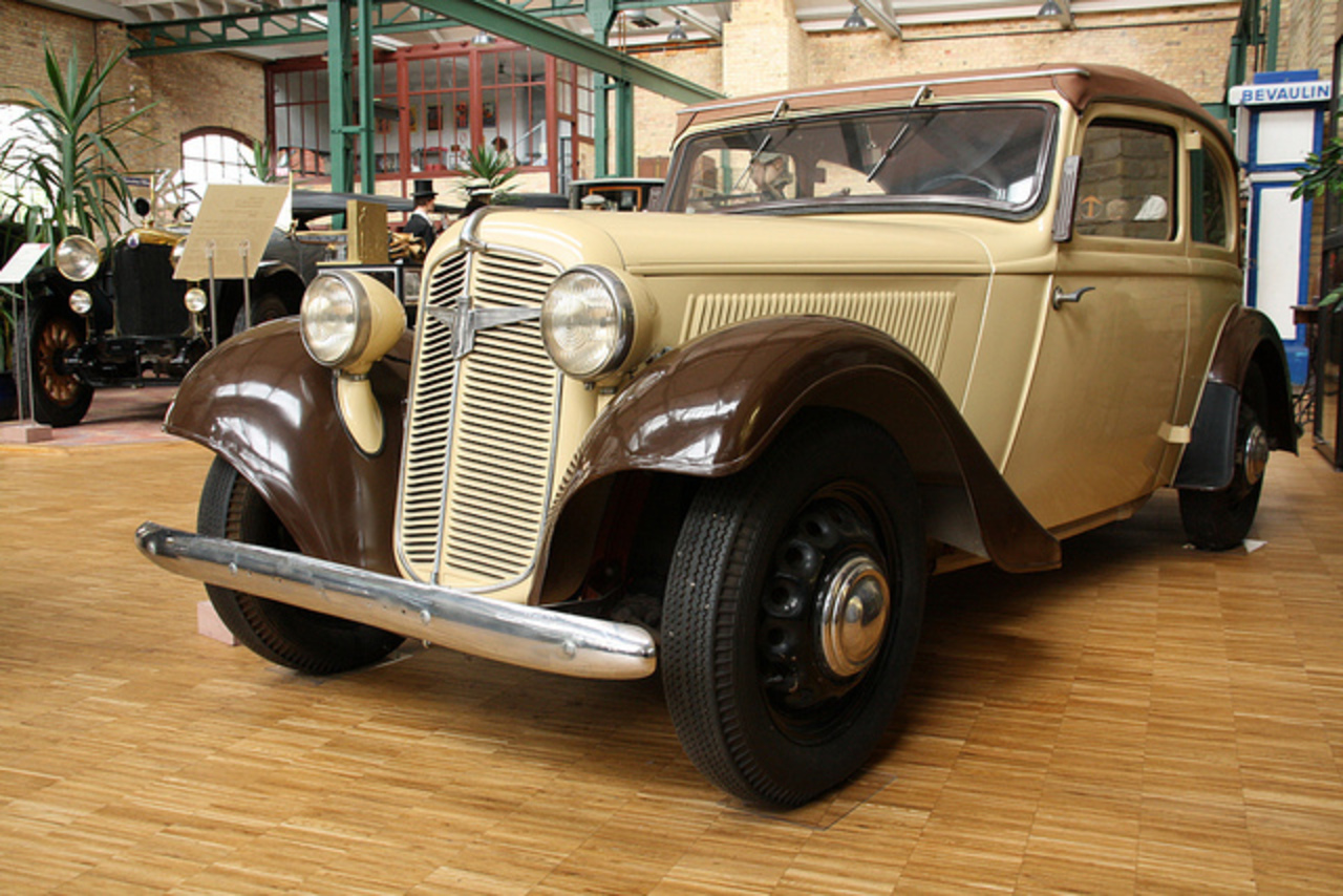 Adler Trumpf Junior 1E Cabrio Limousine 1939 / Flickr - Partage de photos!