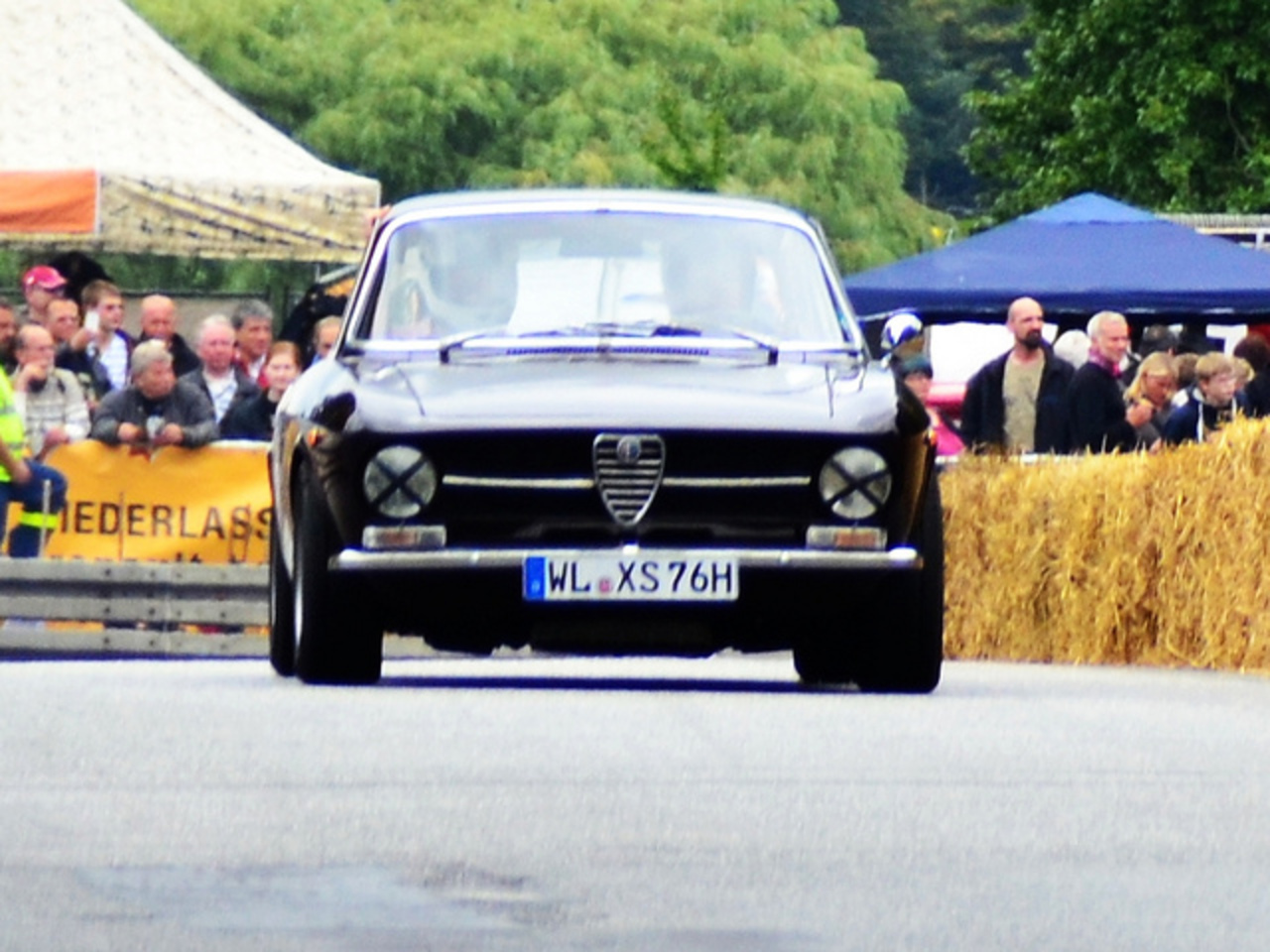 Flickr : Le pool de voitures Alfa Romeo