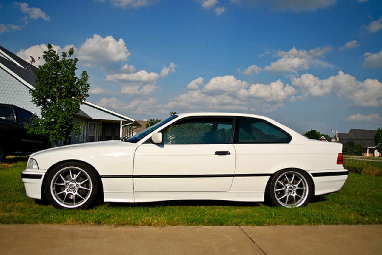 BMW 318is 1992 325 000 miles / Flickr - Partage de photos!