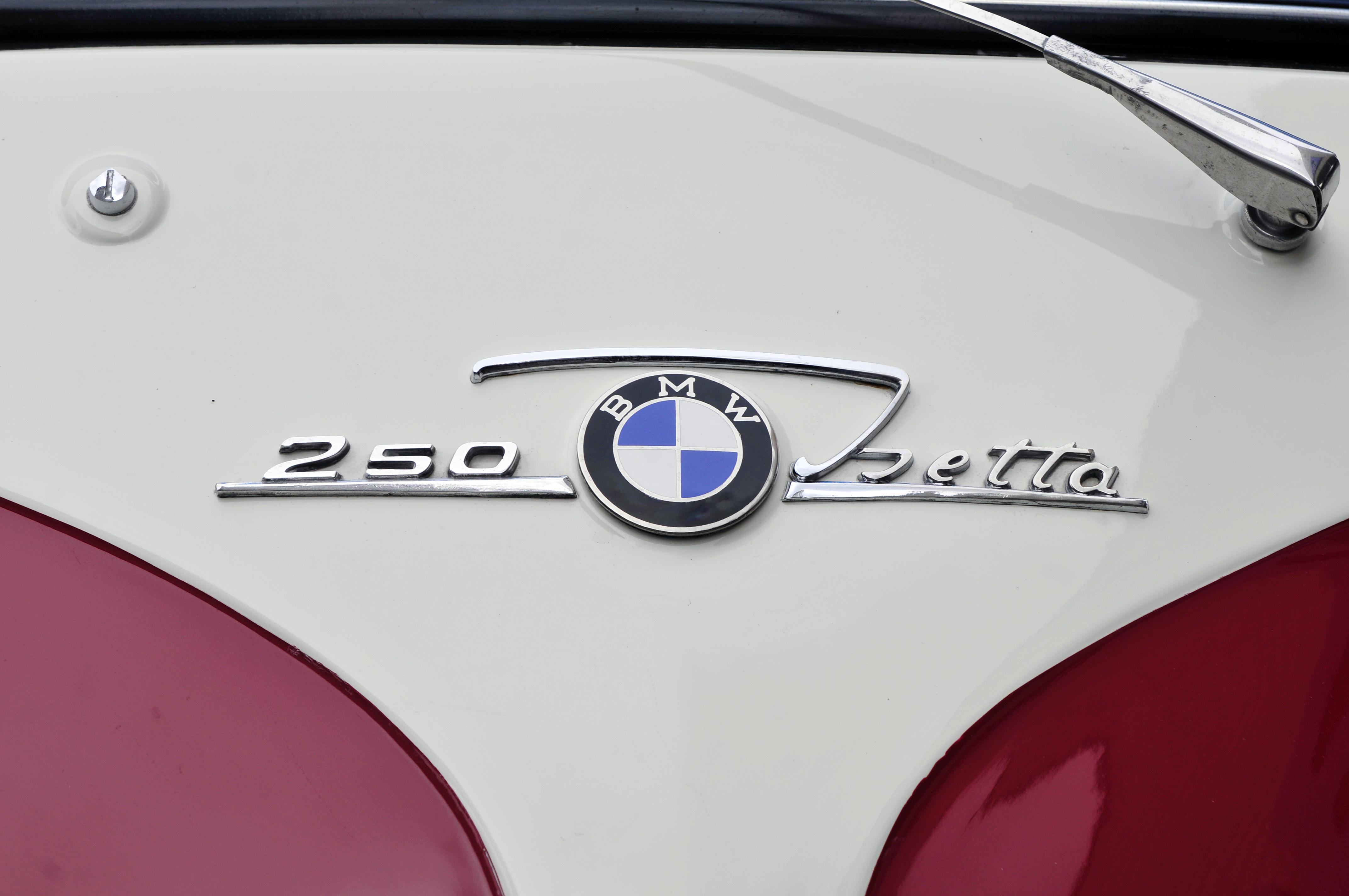 BMW Isetta 250 / Flickr - Partage de photos!