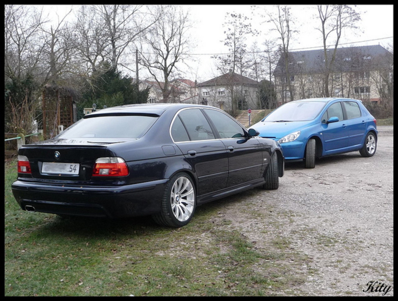 BMW 530 VS Peugeot 307 XSi / Flickr - Partage de photos!
