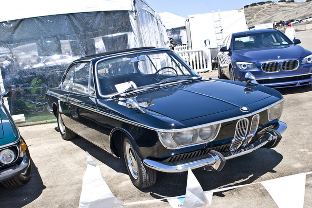 BMW 2800 CS (peut-être une Alpina B1) / Alpina B7 à l'arrière | Flickr...