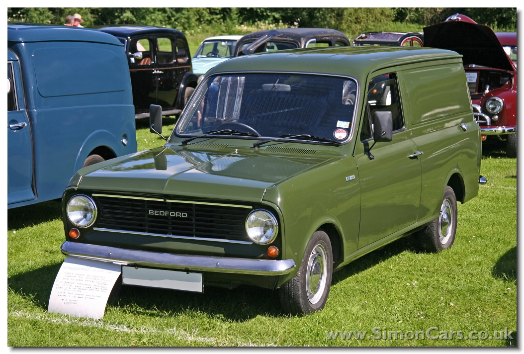 Simon Cars - Fourgonnette Bedford