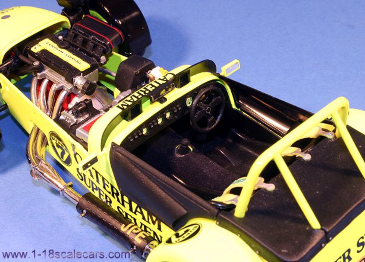 Caterham Super 7 JPE Special by Kyosho