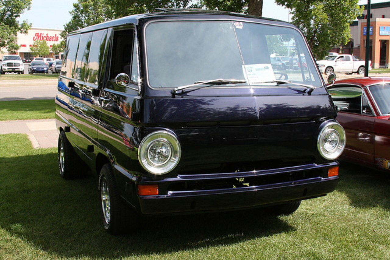 Dodge A100 1965 / Flickr - Partage de photos!