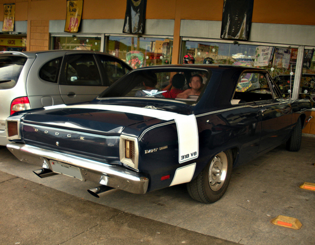 Dodge Dart De Luxo / Flickr - Partage de photos!