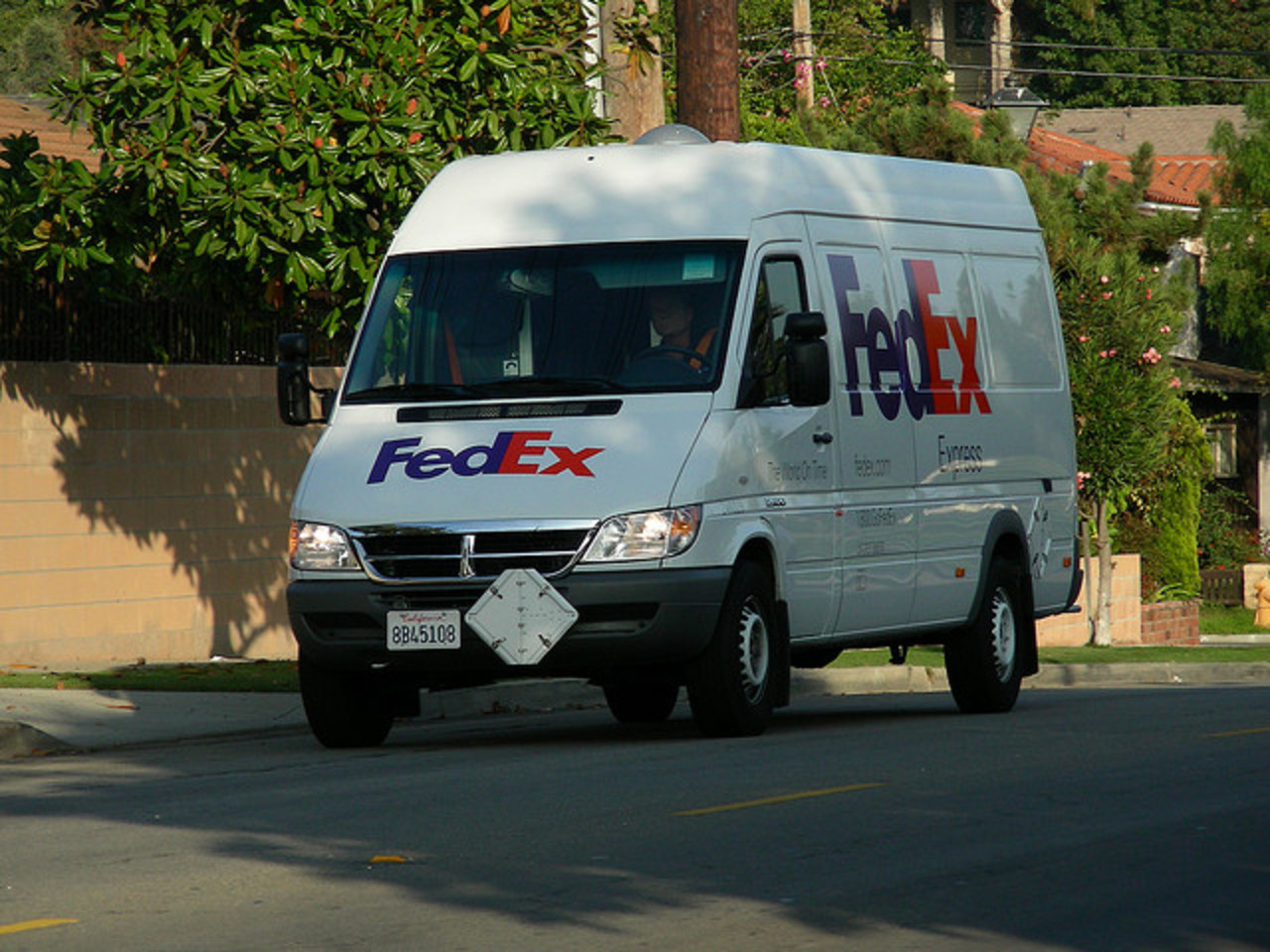 FedEx Sprinter / Flickr - Partage de photos !