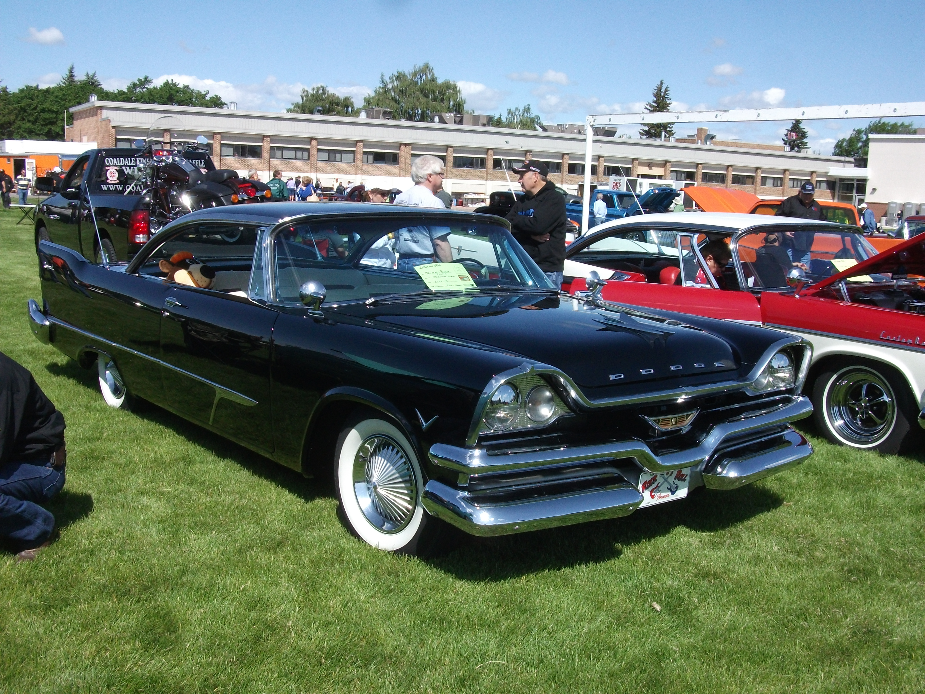 Dodge Regent 1957 / Flickr - Partage de photos!