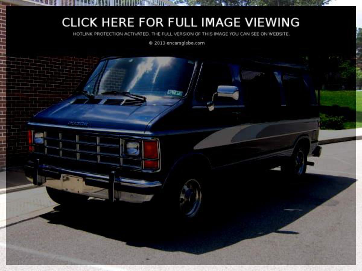 Galerie de photos du fourgon de conversion Dodge Ram 250: Photo #07 sur 12...