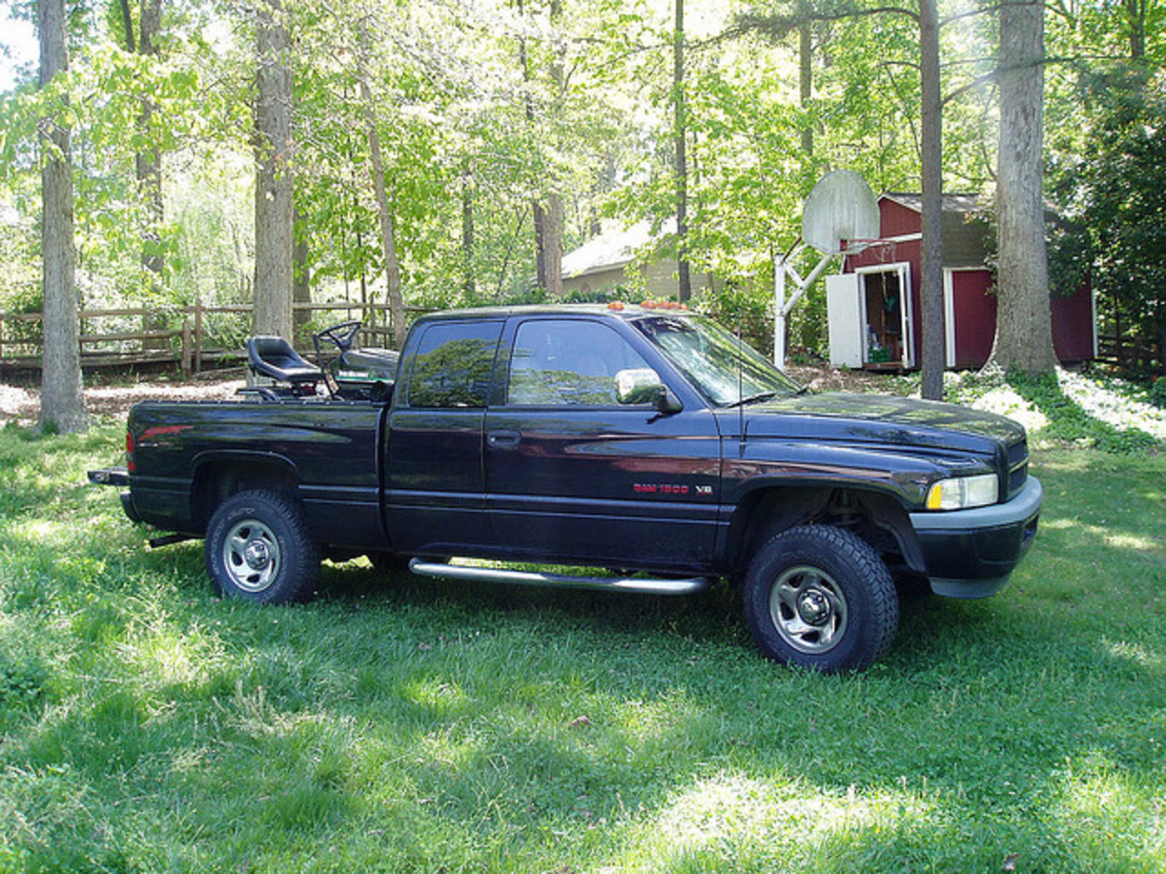 Dodge Ram 1500 Sport 1997 / Flickr - Partage de photos!