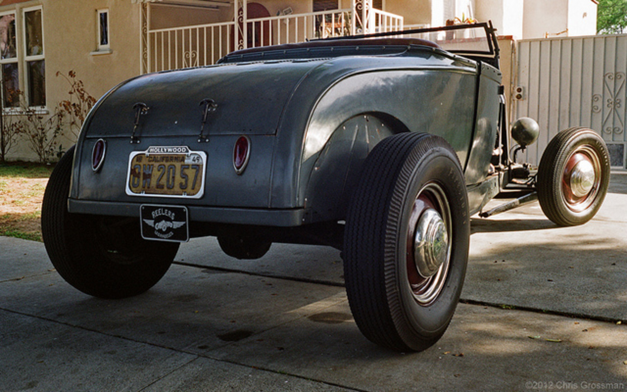 1928 Ford Roadster Hot Rod - Rollei 35 T-Pro 160S / Flickr...