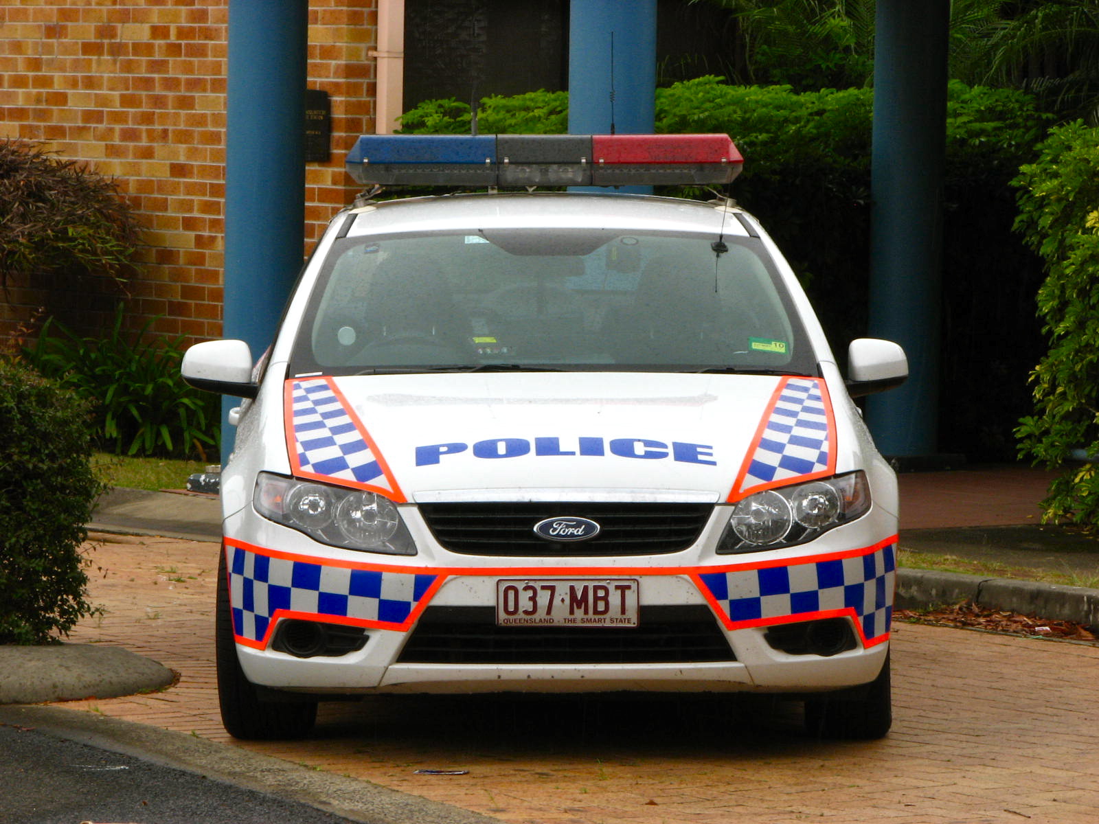 QLD Police Falcon XT / Flickr - Partage de photos!