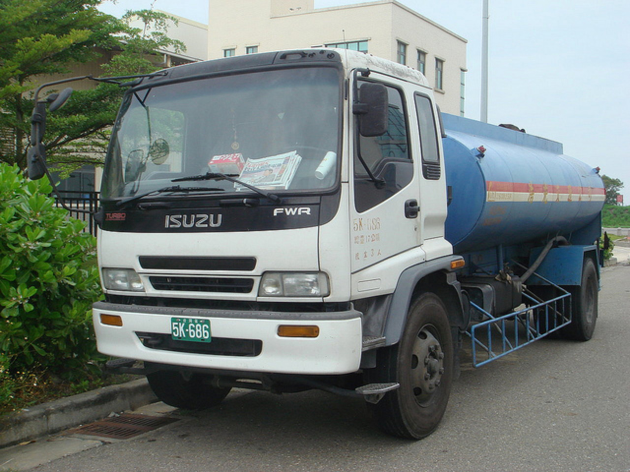 Flickr : Le Pool Mondial des Camions Japonais