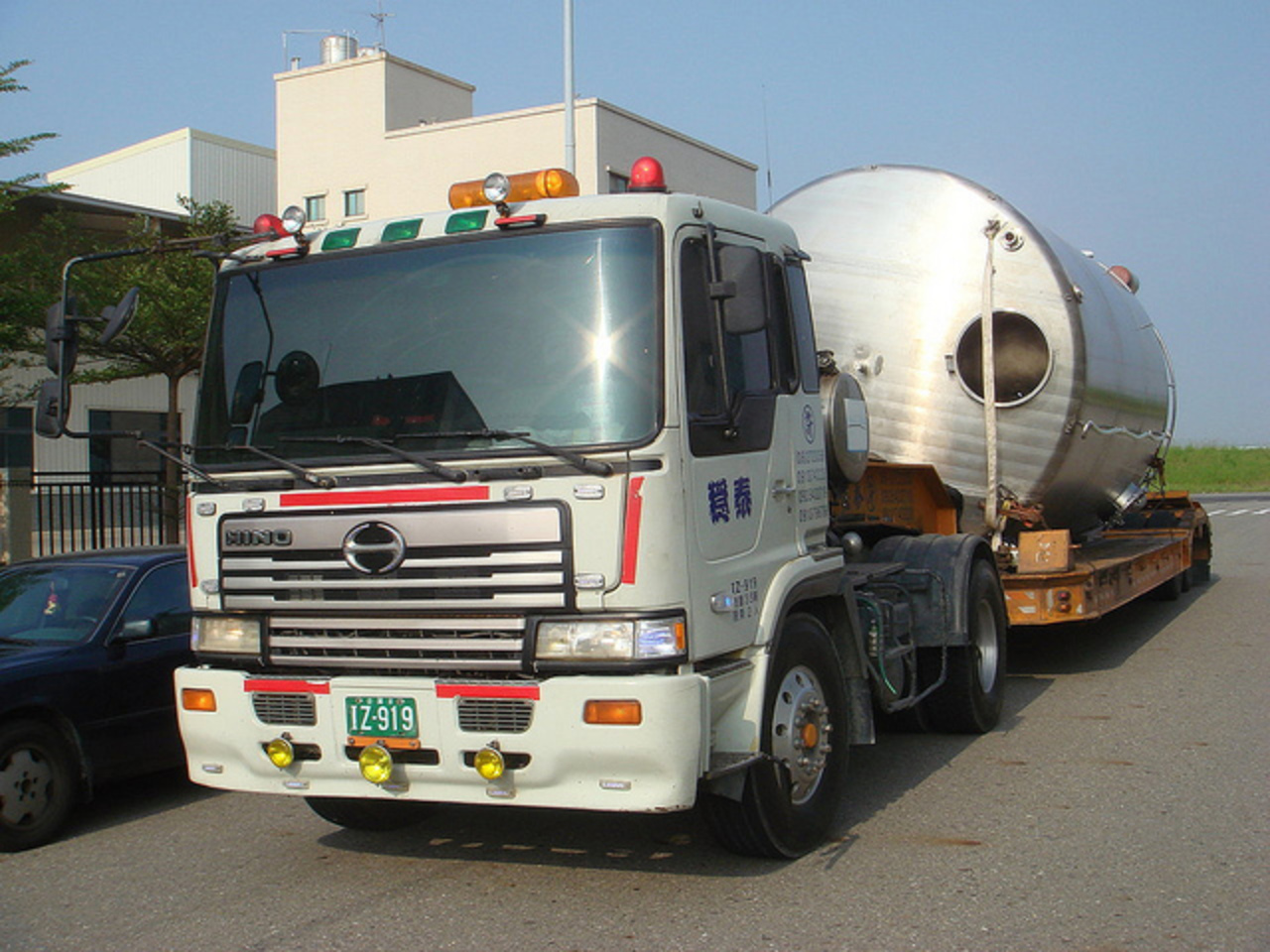 Flickr : Le Pool Mondial des Camions Japonais