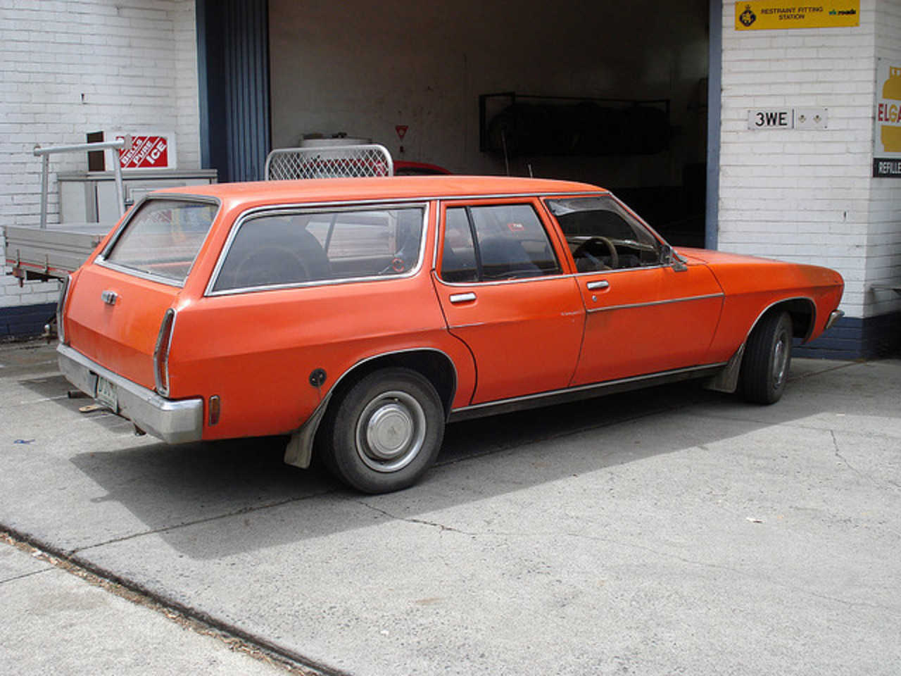 1971-74 Holden Kingswood HQ Wagon / Flickr - Partage de photos!
