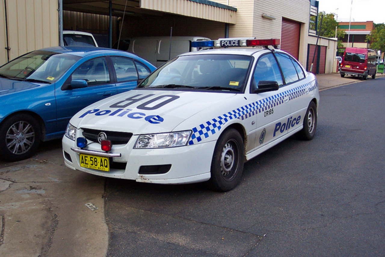 2005 Holden VZ Commodore Executive - Police de la Nouvelle-Galles du Sud | Flickr - Photo...
