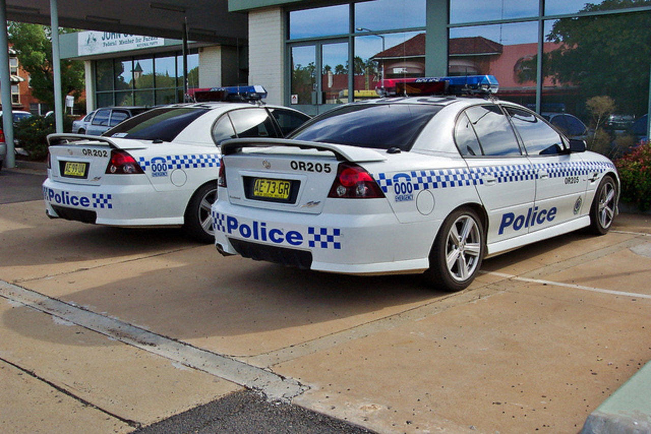 2005 Holden VZ Commodore SS - Police de Nouvelle-Galles du Sud | Flickr - Partage de photos!