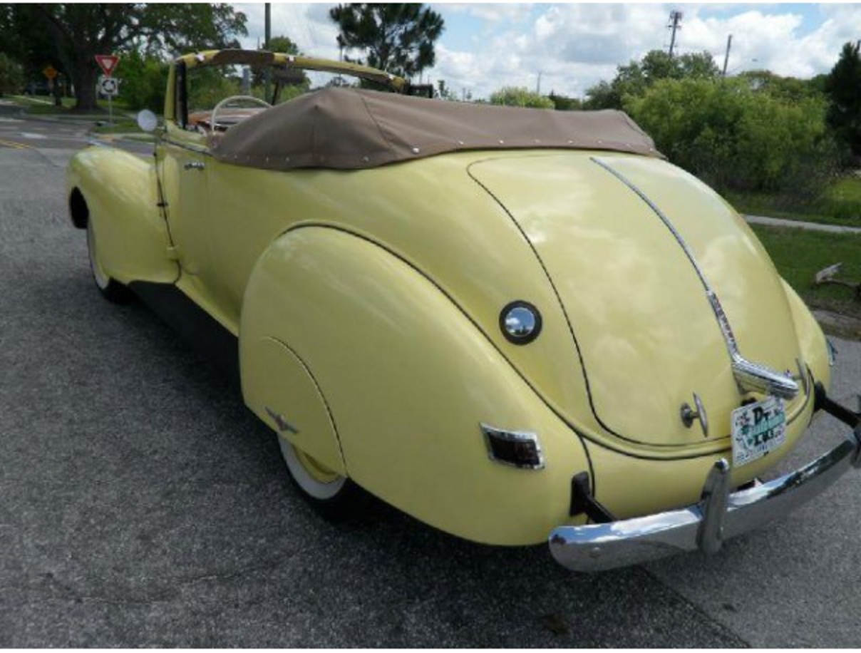 1940 Hudson Deluxe Six Clearwater FL - Voitures fossiles.