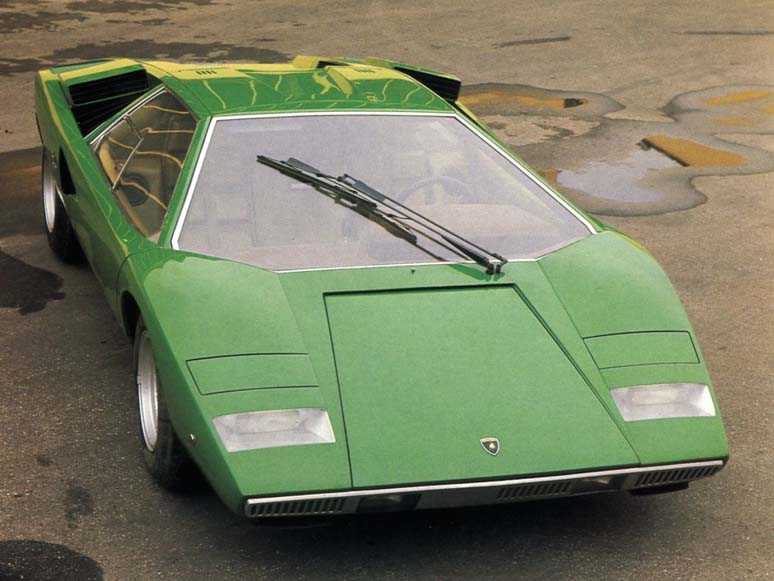 Lamborghini Countach. MotoBurg