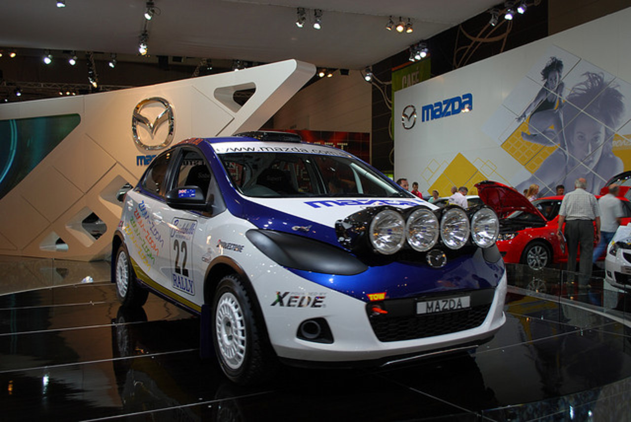 Voiture de rallye Mazda 2 / Flickr - Partage de photos!