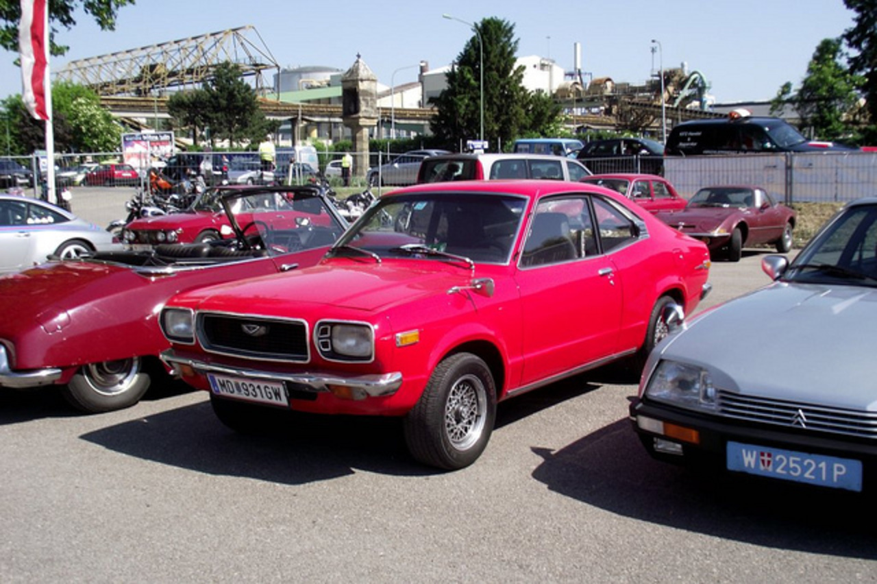Mazda 808 / Flickr - Partage de photos!