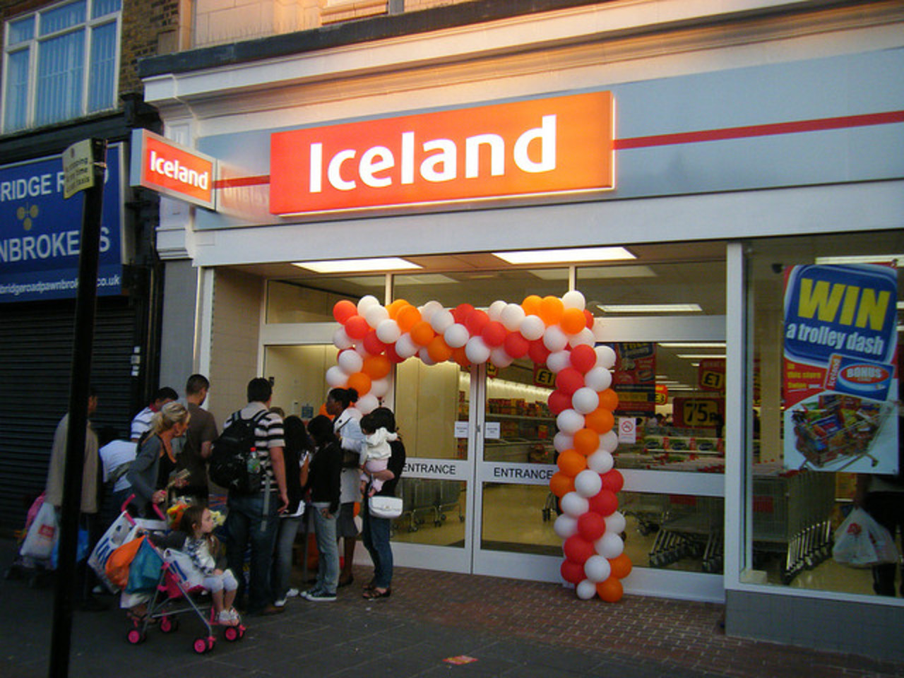 Nouvelle boutique Leyton Islande - Ouverture officielle, le 24 sept. 2009 / Flickr...