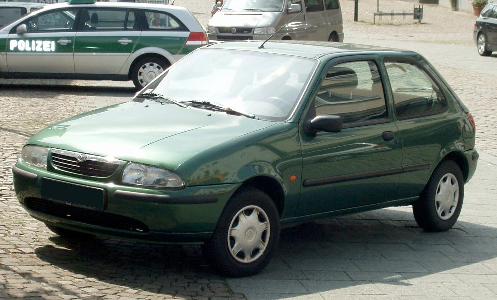 Dossier: Mazda 121 3-TÃ¼RER.jpg - Wikimedia Commons