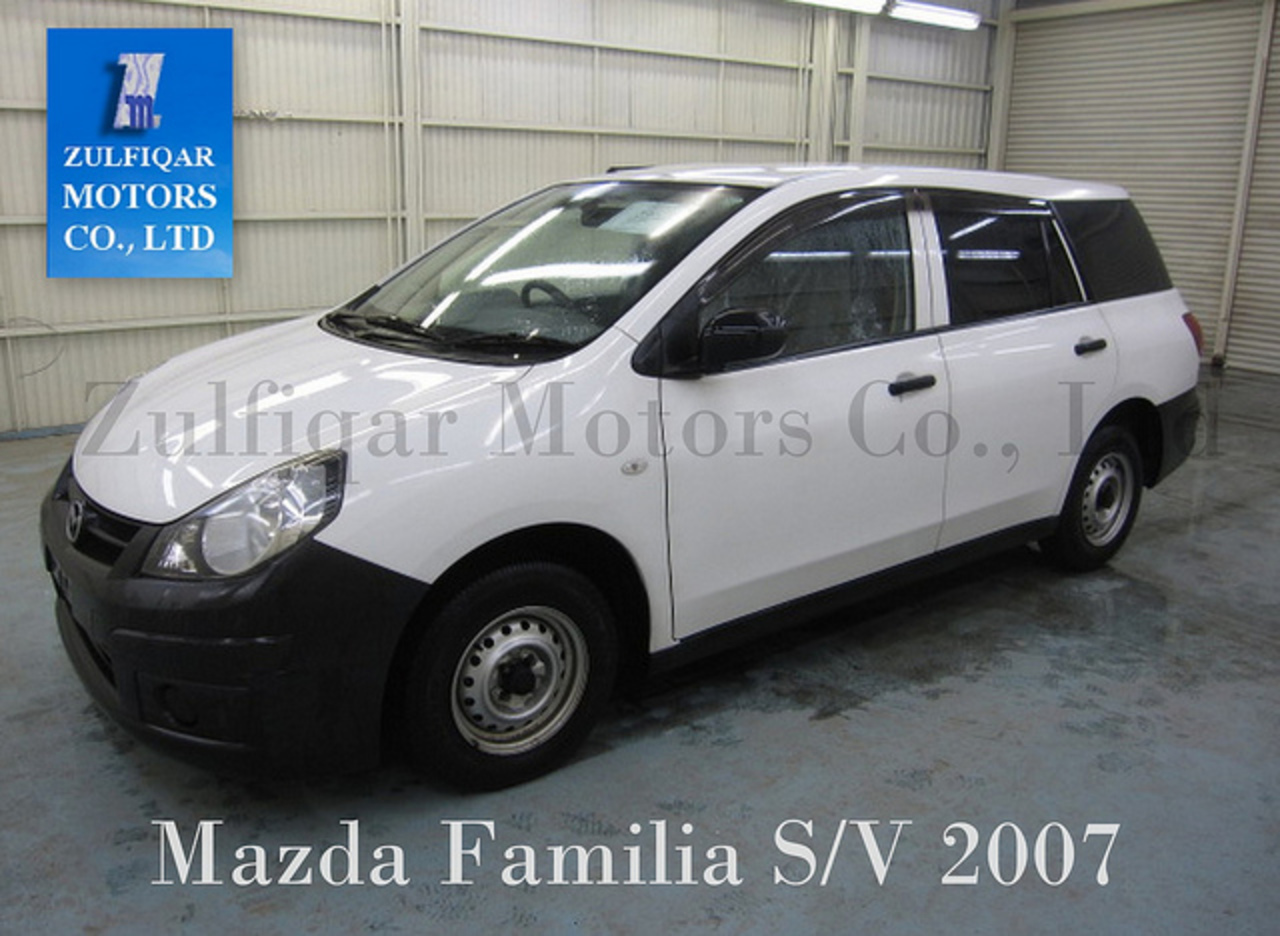 Mazda Familia S/V 2007 / Flickr - Partage de photos!