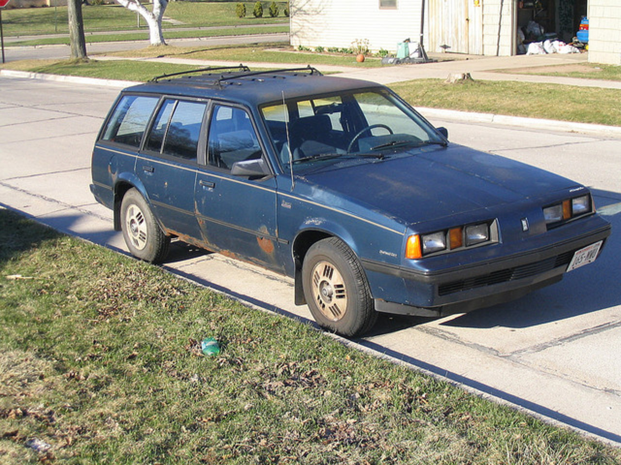 1987 Oldsmobile Firenza wagon / Flickr - Partage de photos!