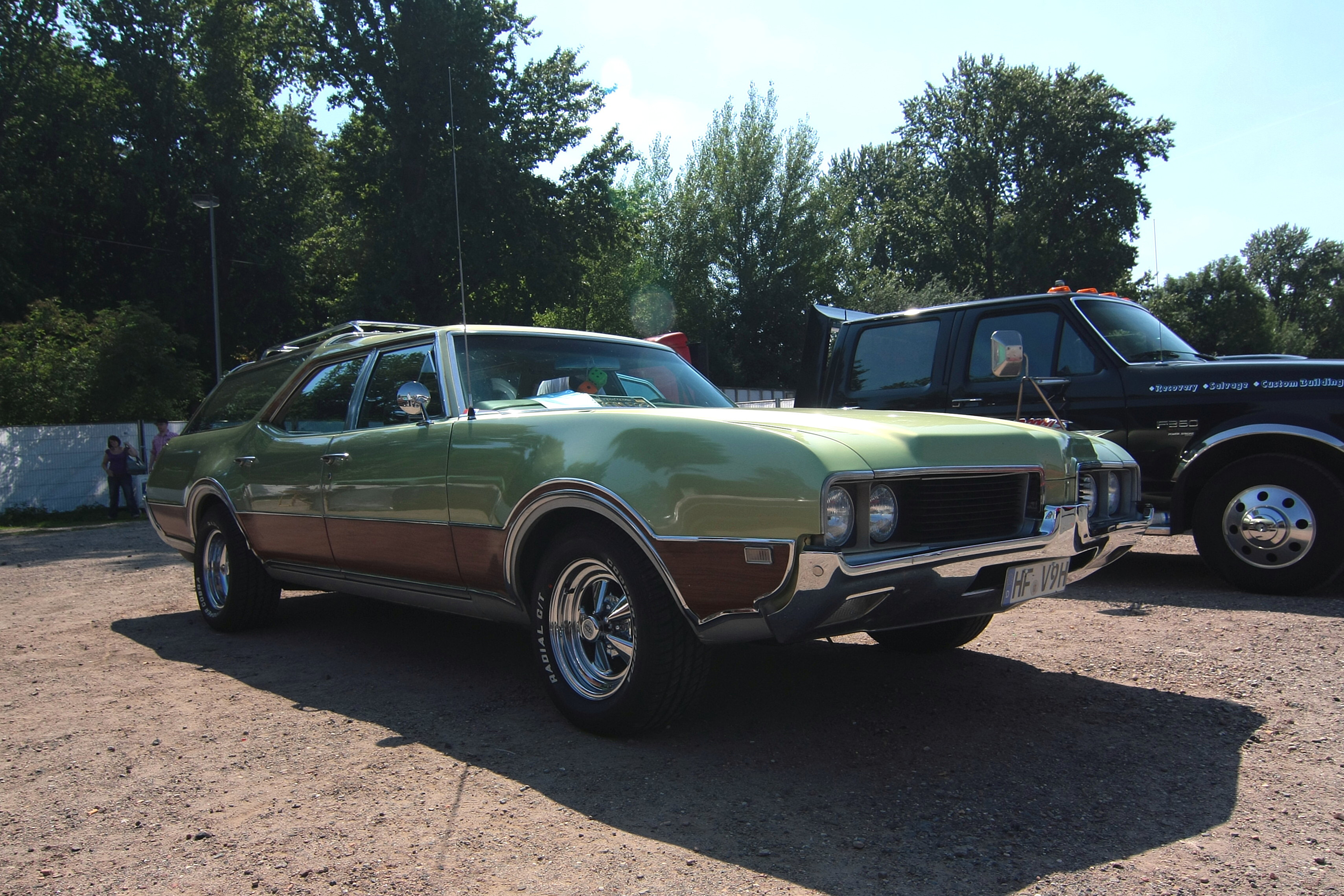 1970 Oldsmobile Vista Cruiser / Flickr - Partage de photos!