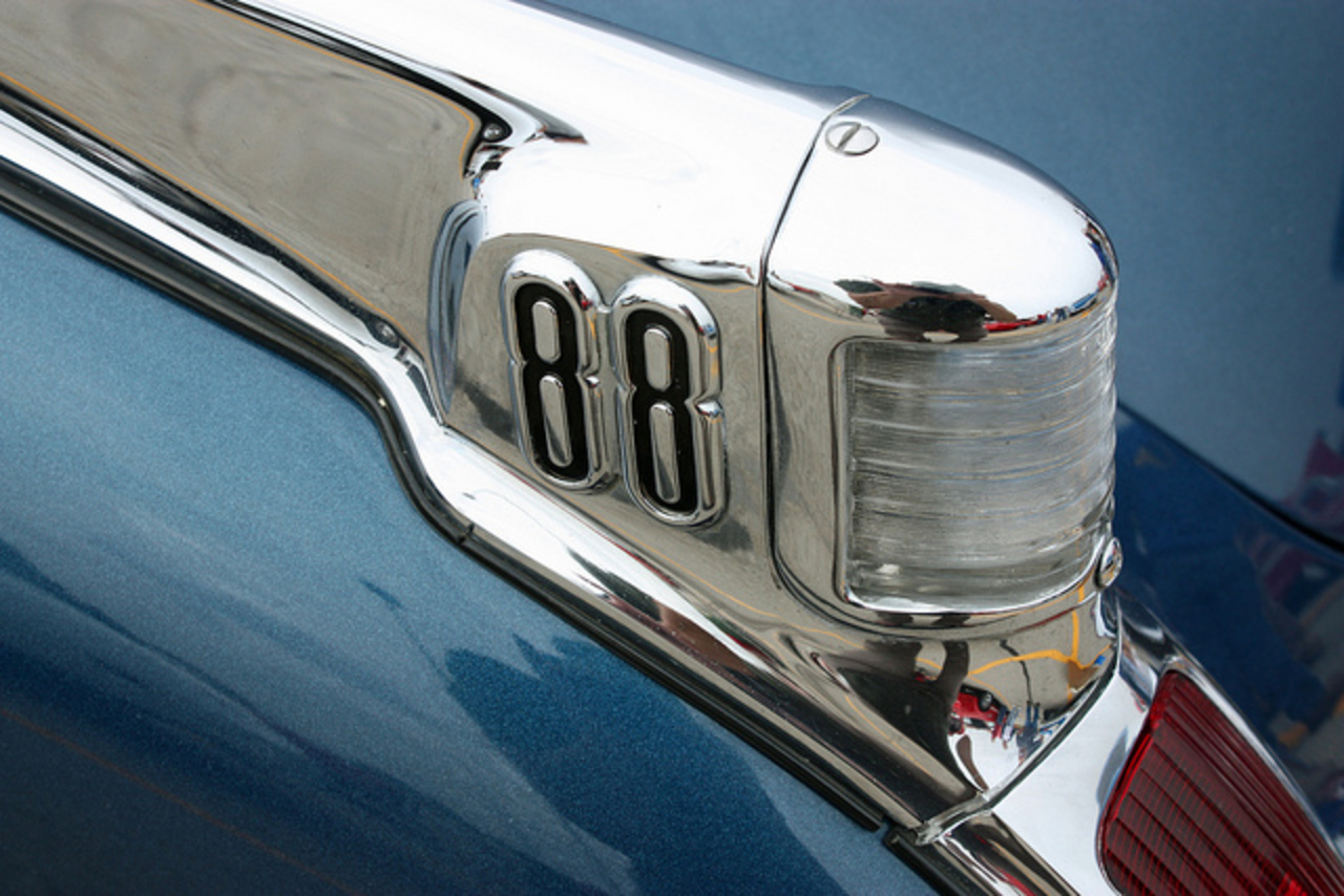 1950 Oldsmobile Futuramic 88 Berline 2 portes (14 sur 17) / Flickr...