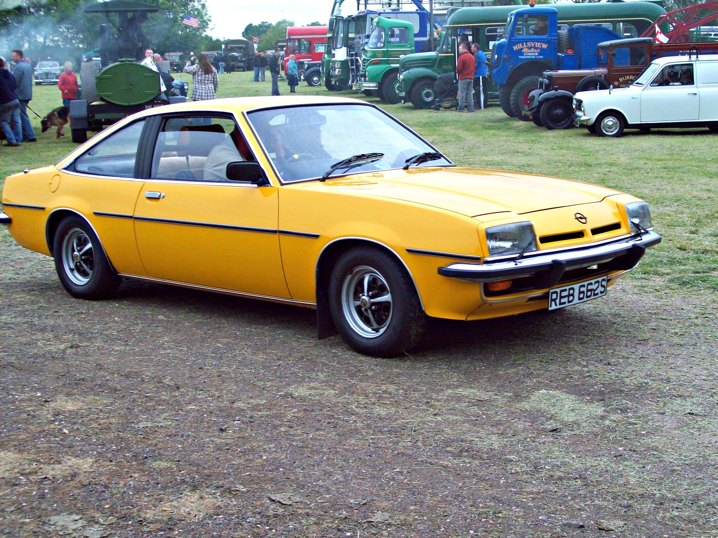 271 Opel Manta B1 Coupé (1975-81) / Flickr - Partage de photos!
