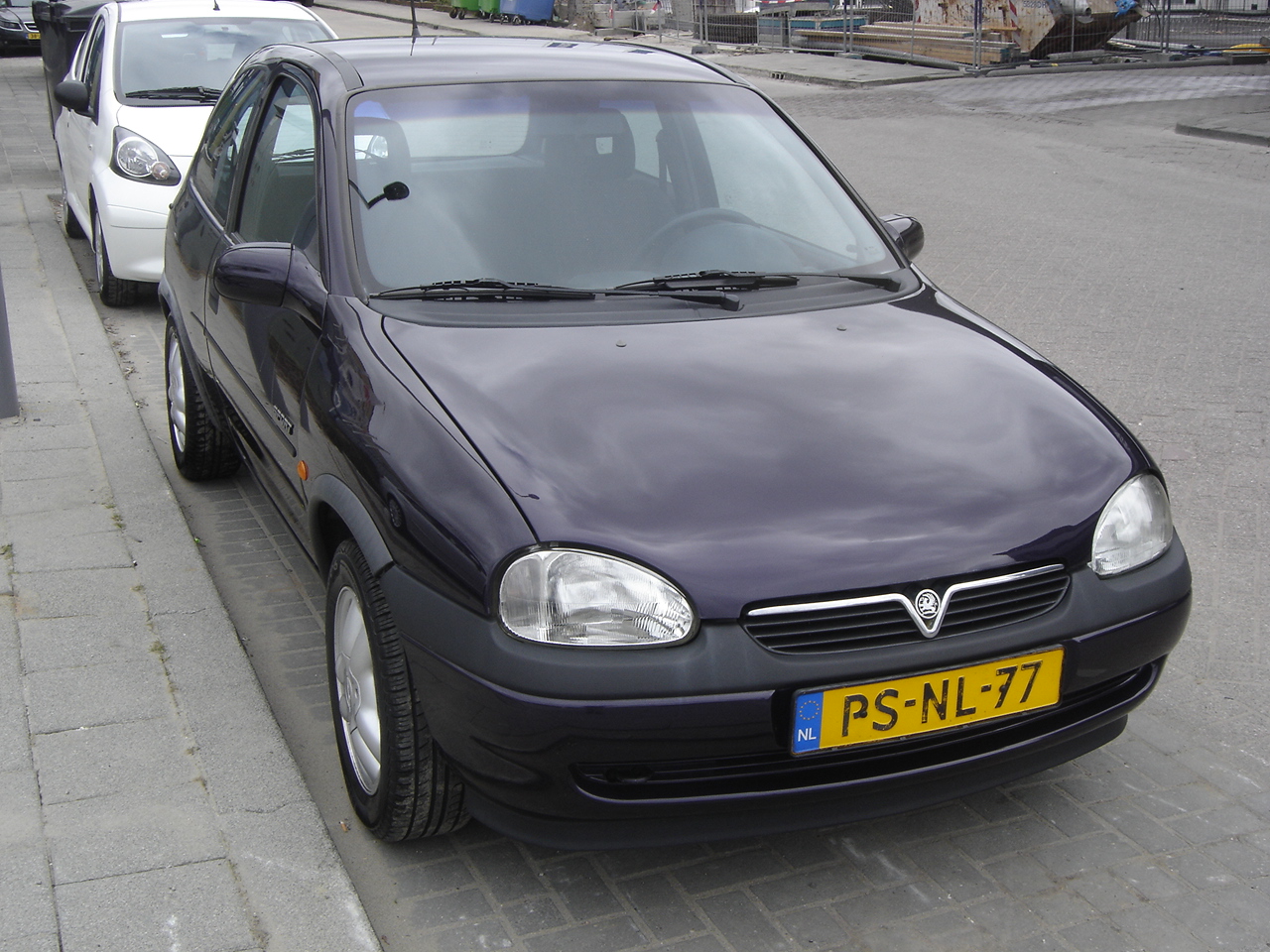 Rotterdam: Opel Corsa 1996 Vauxhall / Flickr - Partage de photos!