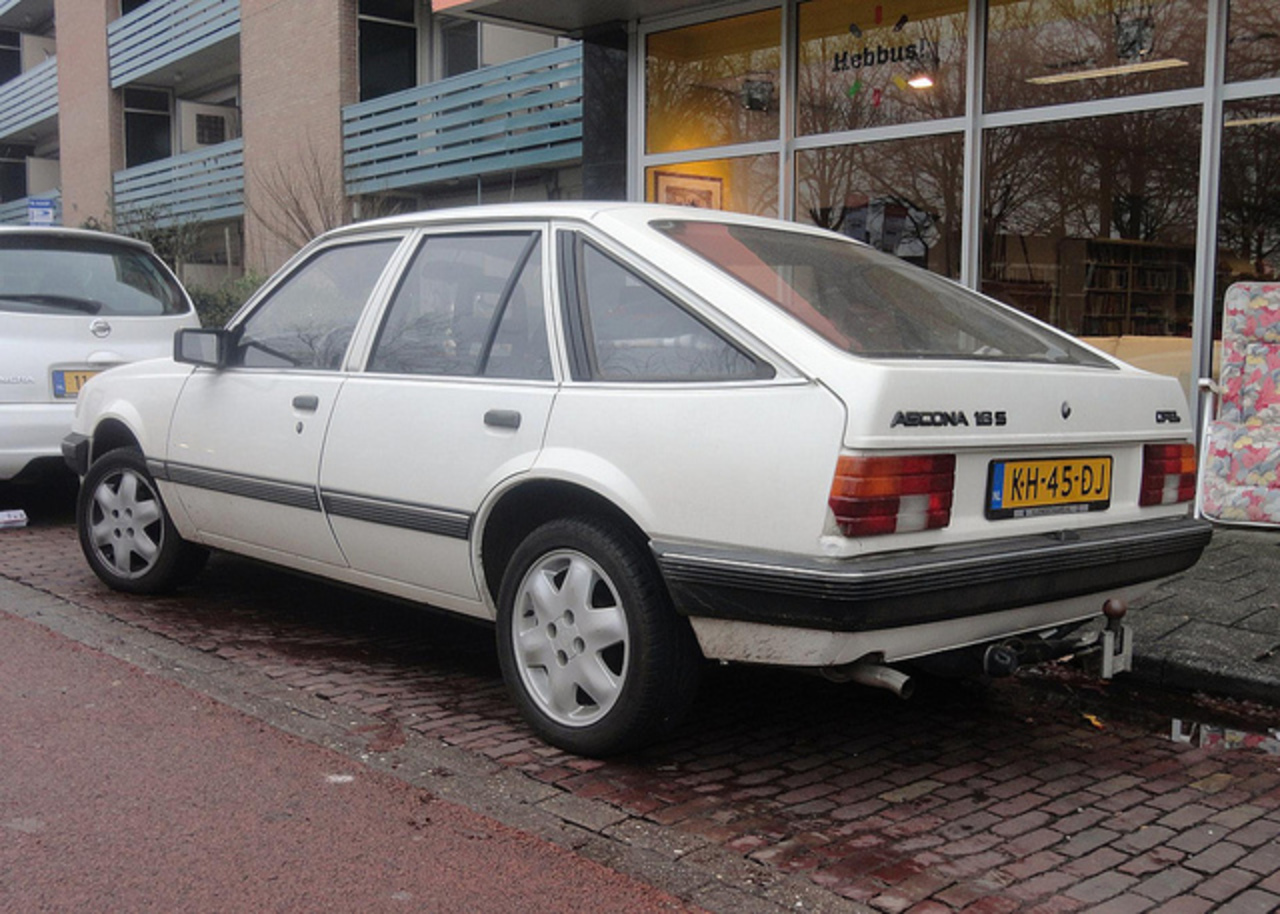 Opel Ascona C 1.6S 14-10-1983 KH-45-DJ / Flickr - Partage de photos!